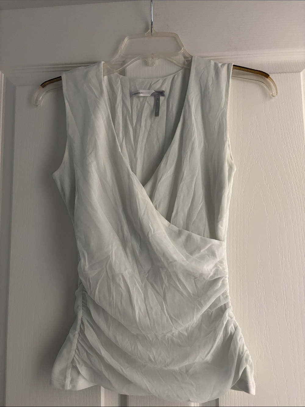 Classiques Entier White Mesh Deep V Sleeveless Faux-Wrap Camisole Sz S